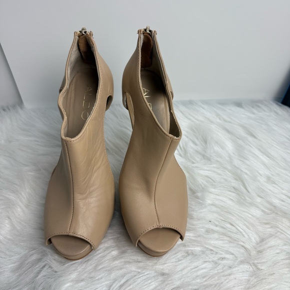 ALDO Platform Heels - Picture 3 of 9